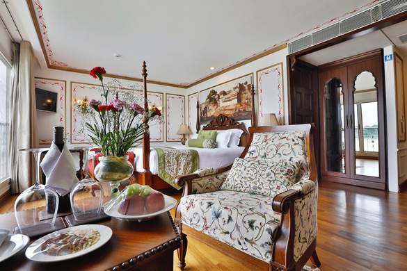 RV Ganges Voyager Viceroy Suite ©CroisiEurope 1.JPG